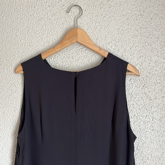 Navy mid length dress. Birds of North America. Size 16. Brand new w tags. - Picture 2 of 8